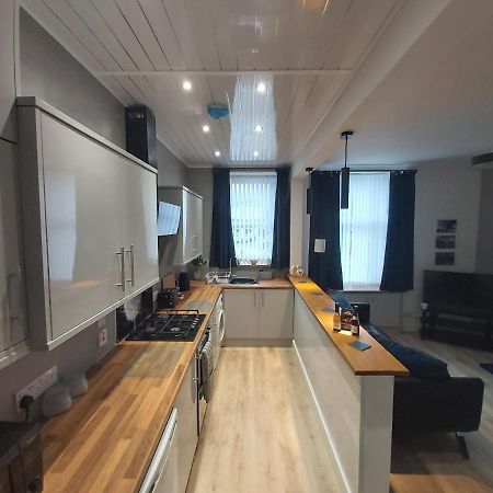 One Bedroom Flat, Very Close To Town Center. Oban Bagian luar foto