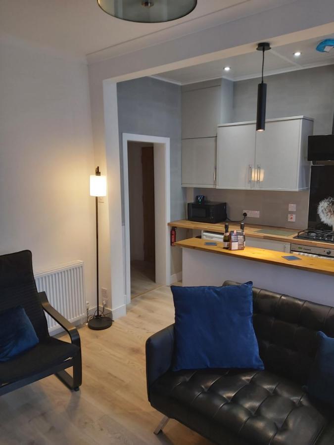 One Bedroom Flat, Very Close To Town Center. Oban Bagian luar foto