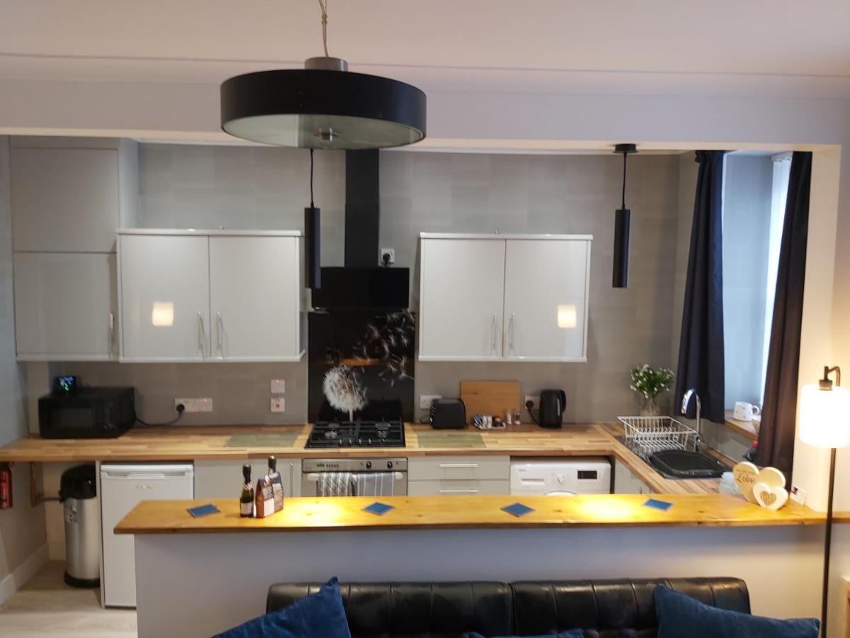 One Bedroom Flat, Very Close To Town Center. Oban Bagian luar foto
